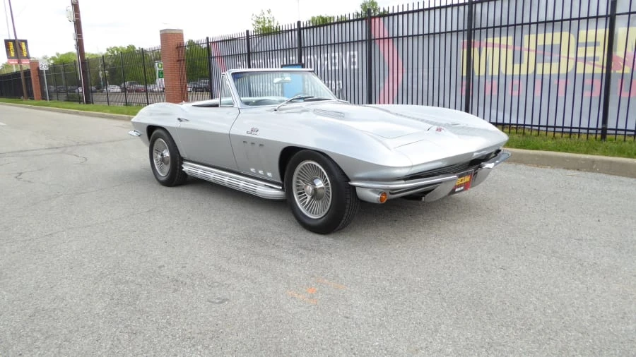 1966 Chevrolet Corvette C2 - Image 12 of 12