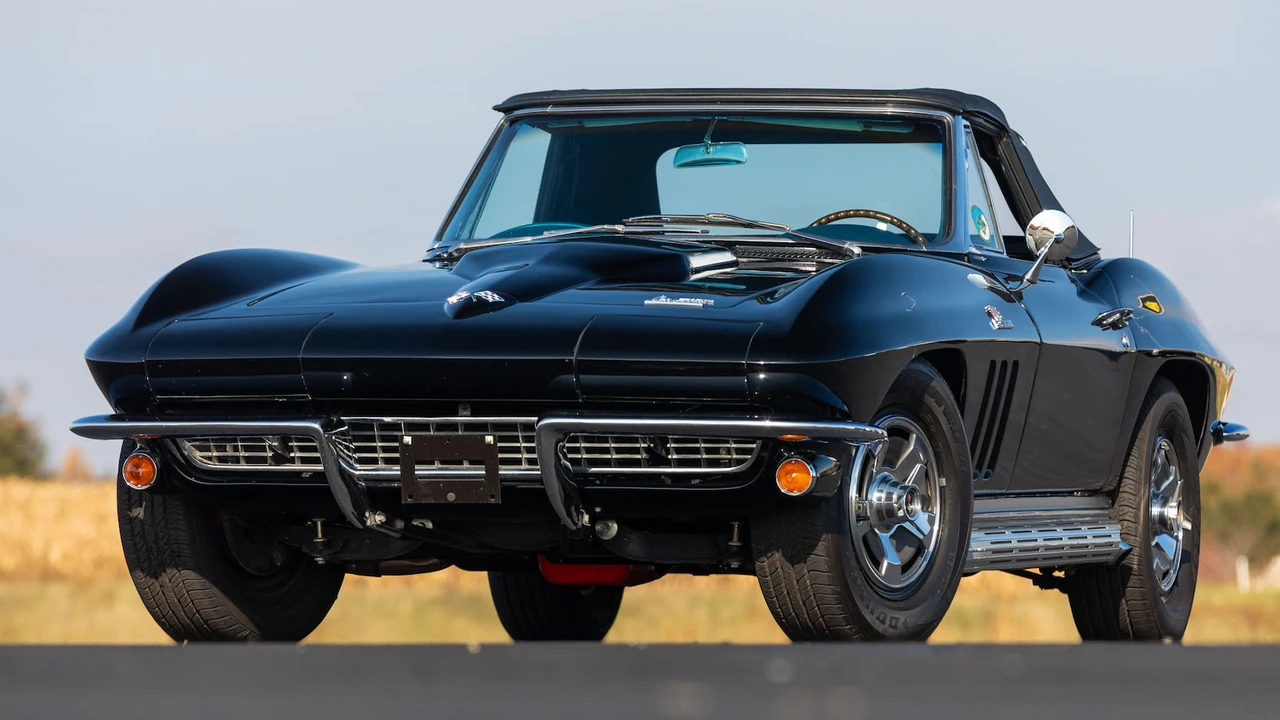 1966 Chevrolet Corvette C2 - Image 21 of 27
