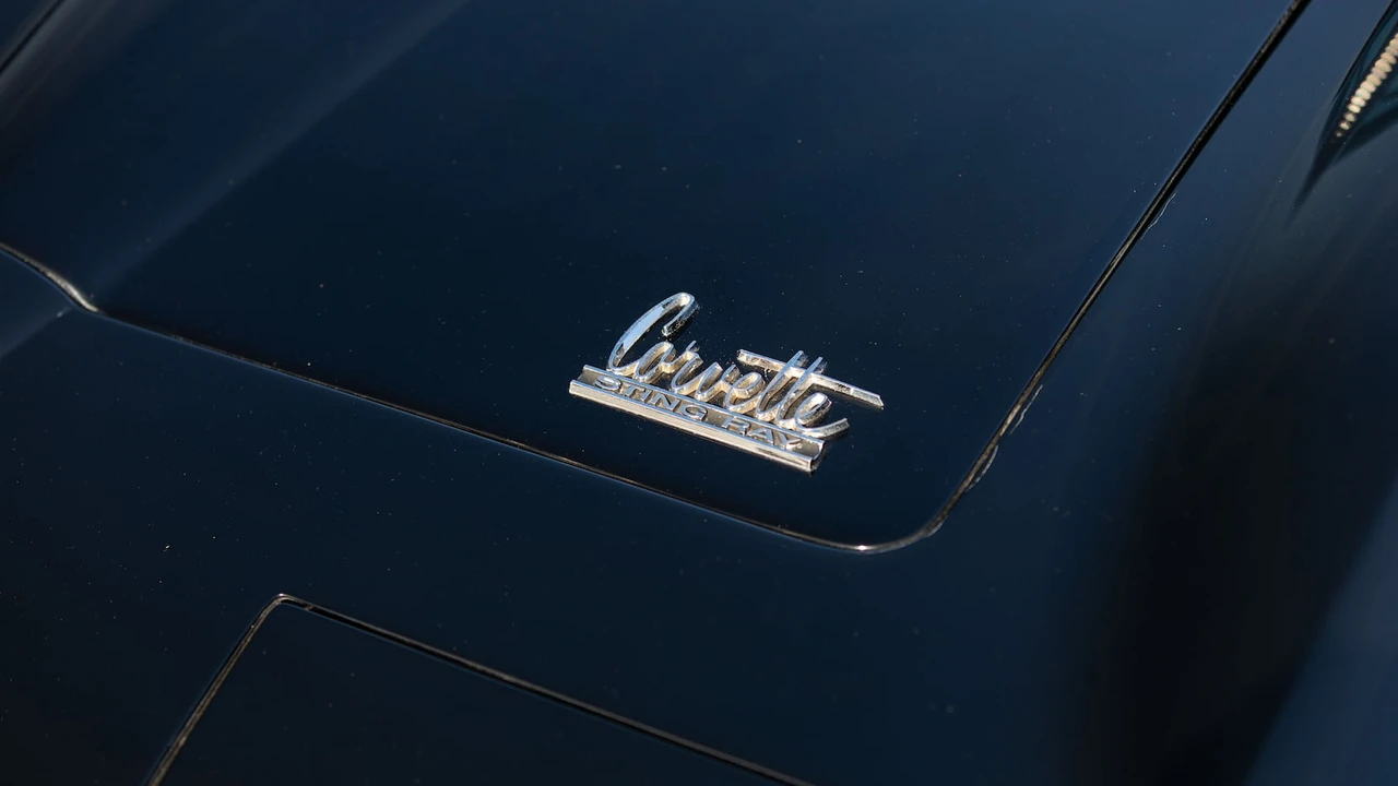 1966 Chevrolet Corvette C2 - Image 26 of 27