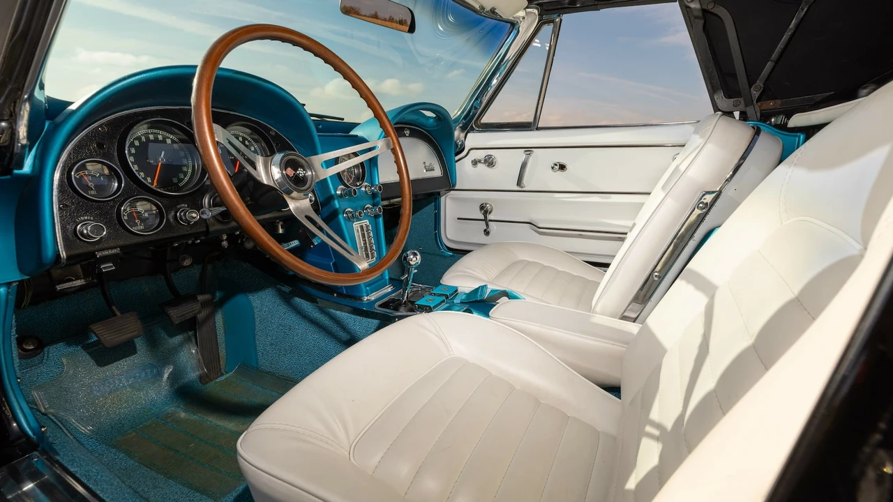 1966 Chevrolet Corvette C2 - Image 4 of 27