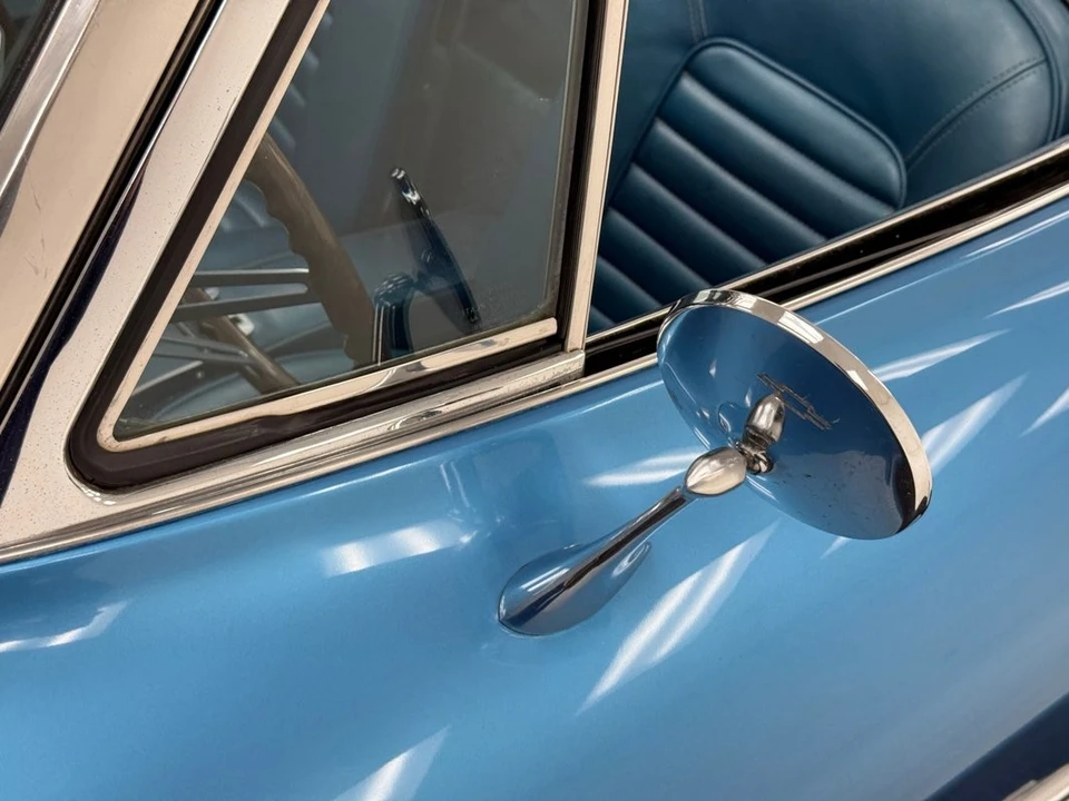 1966 Chevrolet Corvette C2 - Image 17 of 31
