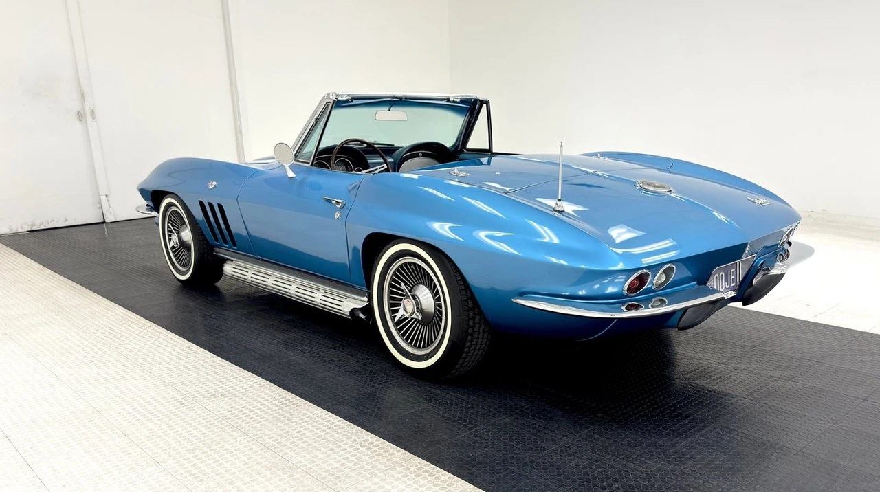 1966 Chevrolet Corvette C2 - Image 6 of 31