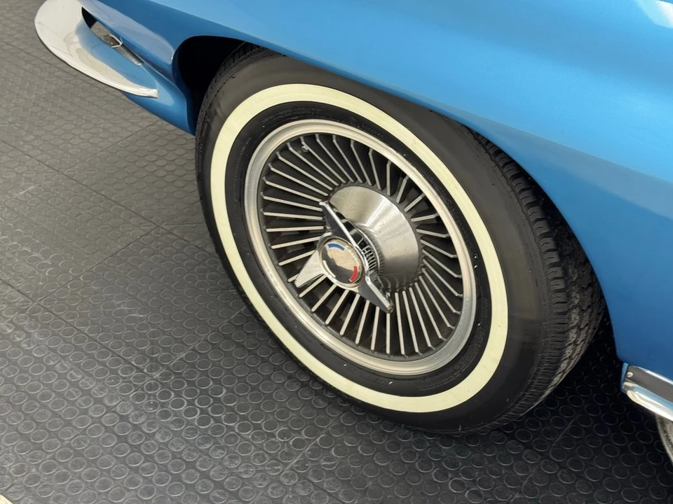 1966 Chevrolet Corvette C2 - Image 13 of 31