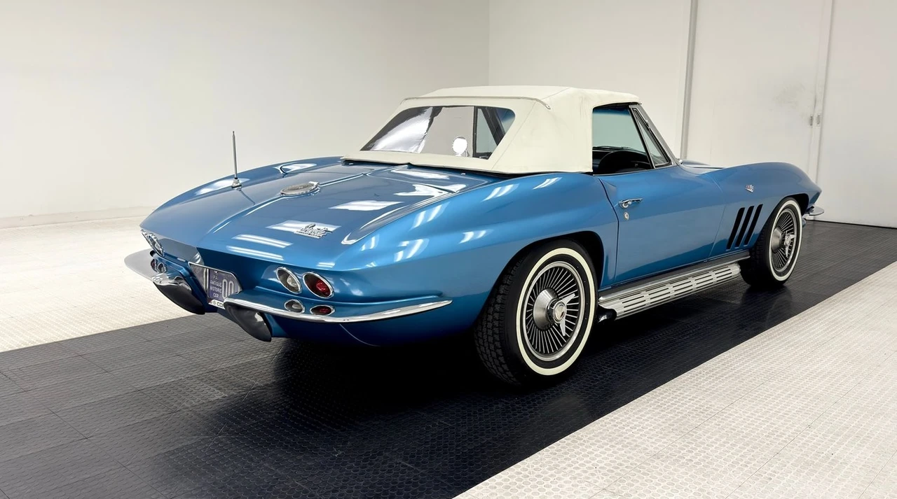 1966 Chevrolet Corvette C2 - Image 8 of 31