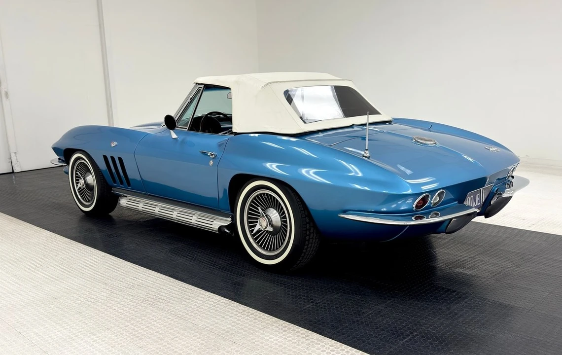 1966 Chevrolet Corvette C2 - Image 5 of 31