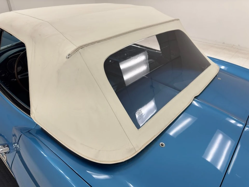1966 Chevrolet Corvette C2 - Image 19 of 31