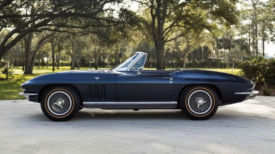1966 Chevrolet Corvette C2 - Image 2 of 18