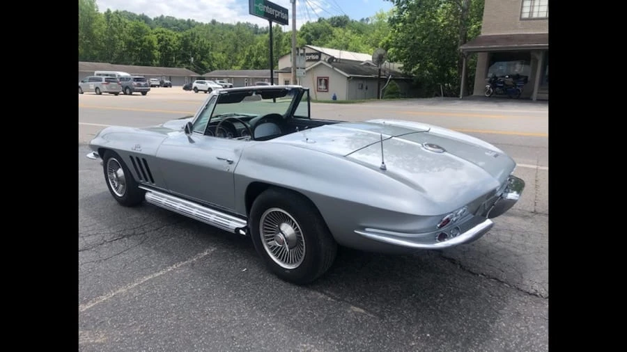 1966 Chevrolet Corvette C2 - Image 7 of 10