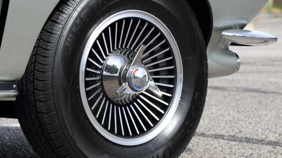 1966 Chevrolet Corvette C2 - Image 16 of 20