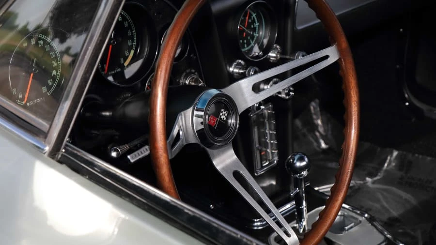 1966 Chevrolet Corvette C2 - Image 18 of 20