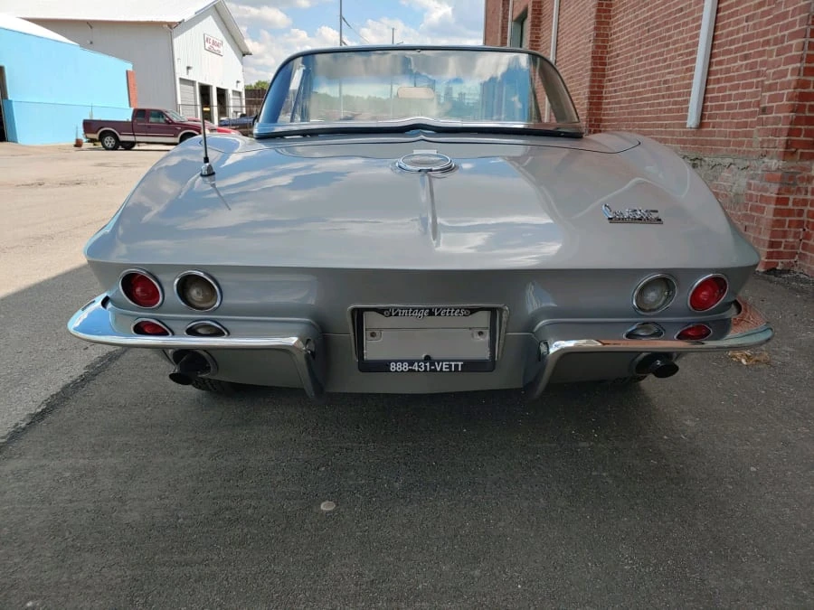 1966 Chevrolet Corvette C2 - Image 17 of 17