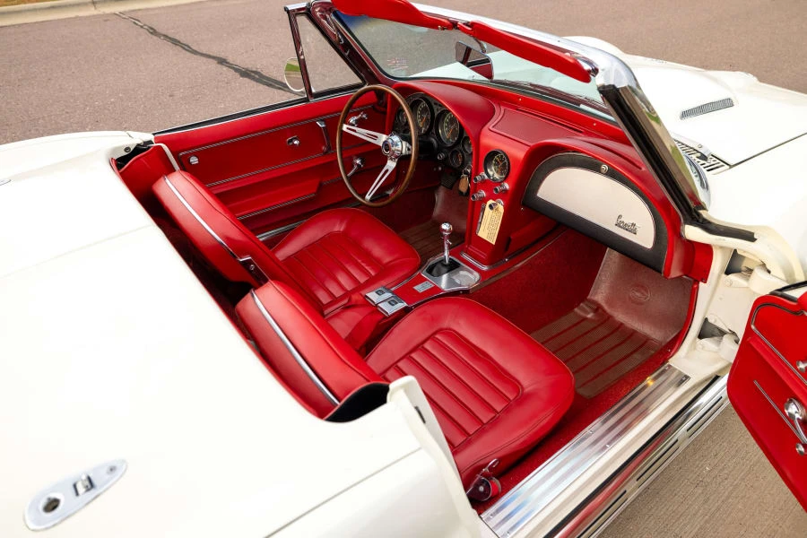 1966 Chevrolet Corvette C2 - Image 8 of 10