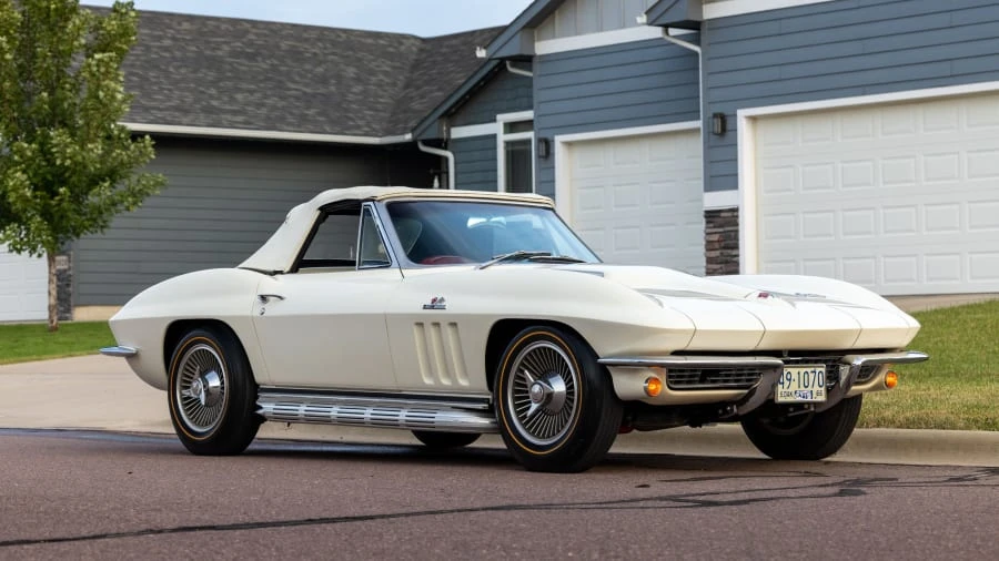 1966 Chevrolet Corvette C2 - Image 5 of 10
