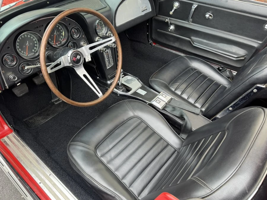 1966 Chevrolet Corvette C2 - Image 10 of 13