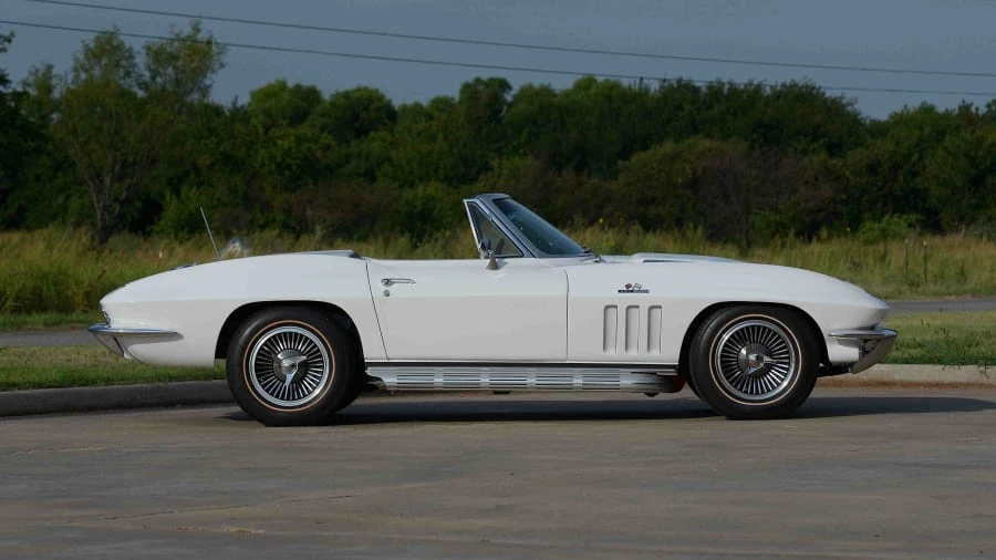 1966 Chevrolet Corvette C2 - Image 2 of 12