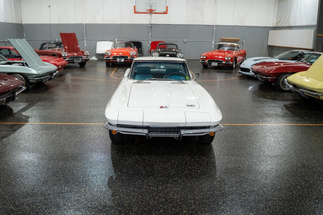 1966 Chevrolet Corvette C2 - Image 10 of 31
