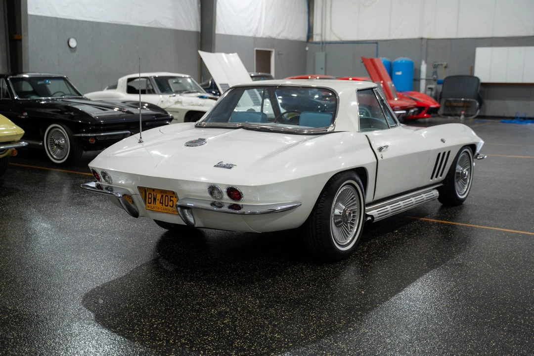 1966 Chevrolet Corvette C2 - Image 14 of 31