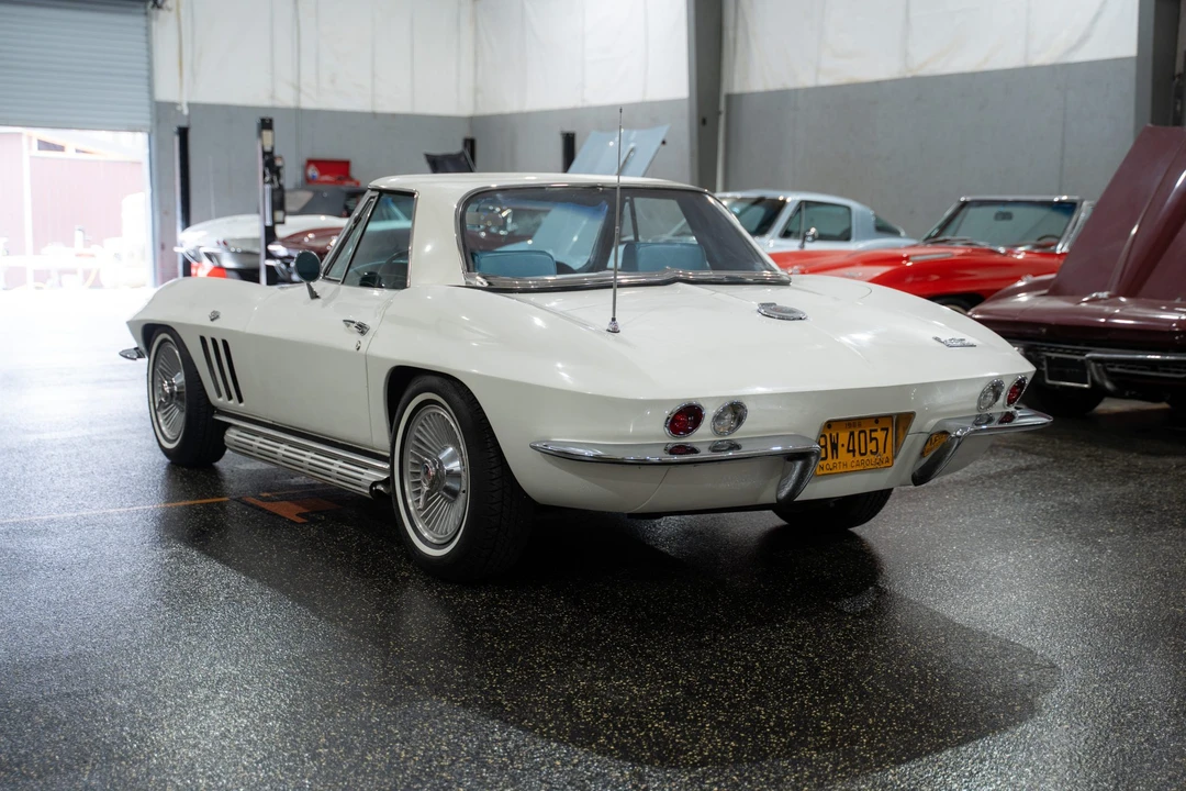 1966 Chevrolet Corvette C2 - Image 16 of 31