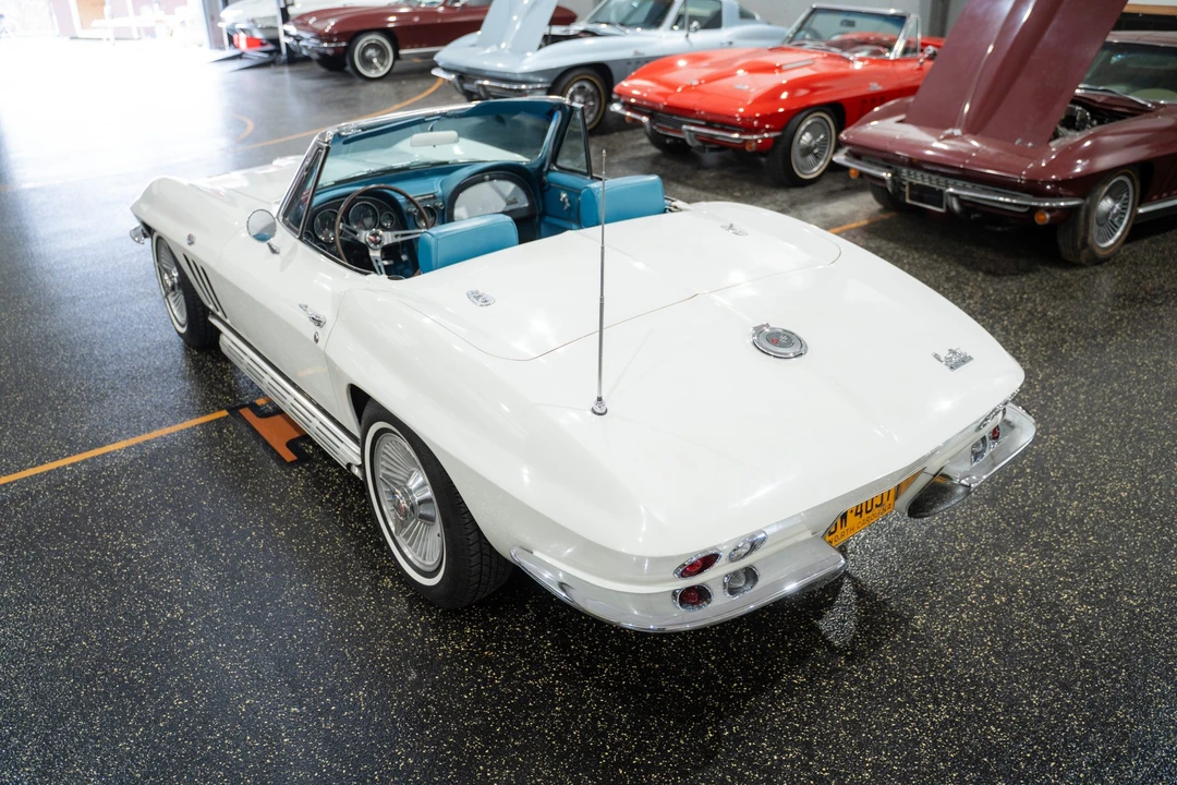 1966 Chevrolet Corvette C2 - Image 7 of 31
