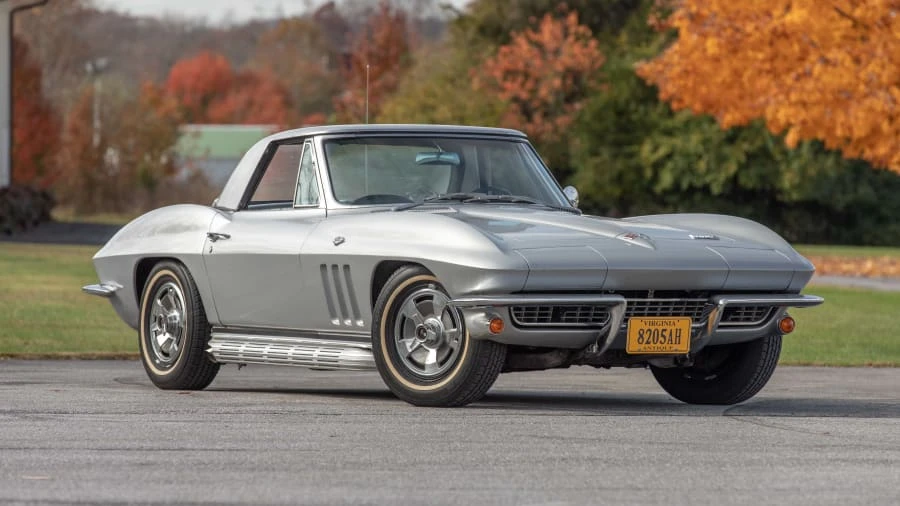 1966 Chevrolet Corvette C2 - Image 12 of 24