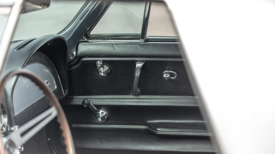 1966 Chevrolet Corvette C2 - Image 22 of 24