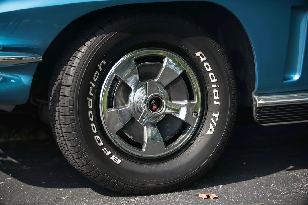 1966 Chevrolet Corvette C2 - Image 18 of 31