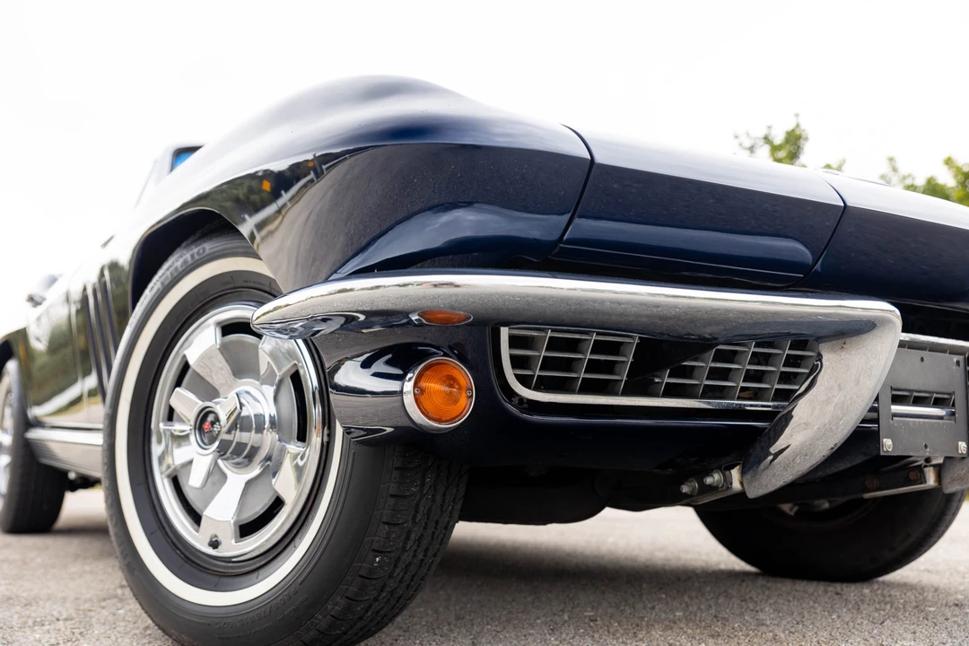 1966 Chevrolet Corvette C2 - Image 25 of 31