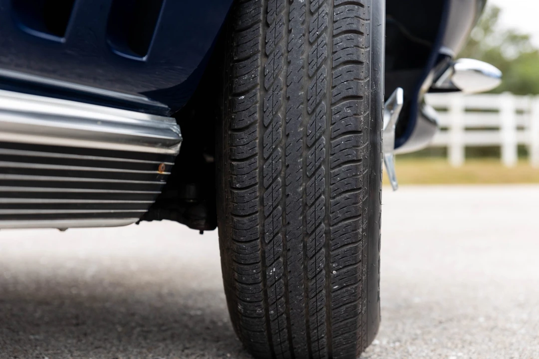 1966 Chevrolet Corvette C2 - Image 24 of 31