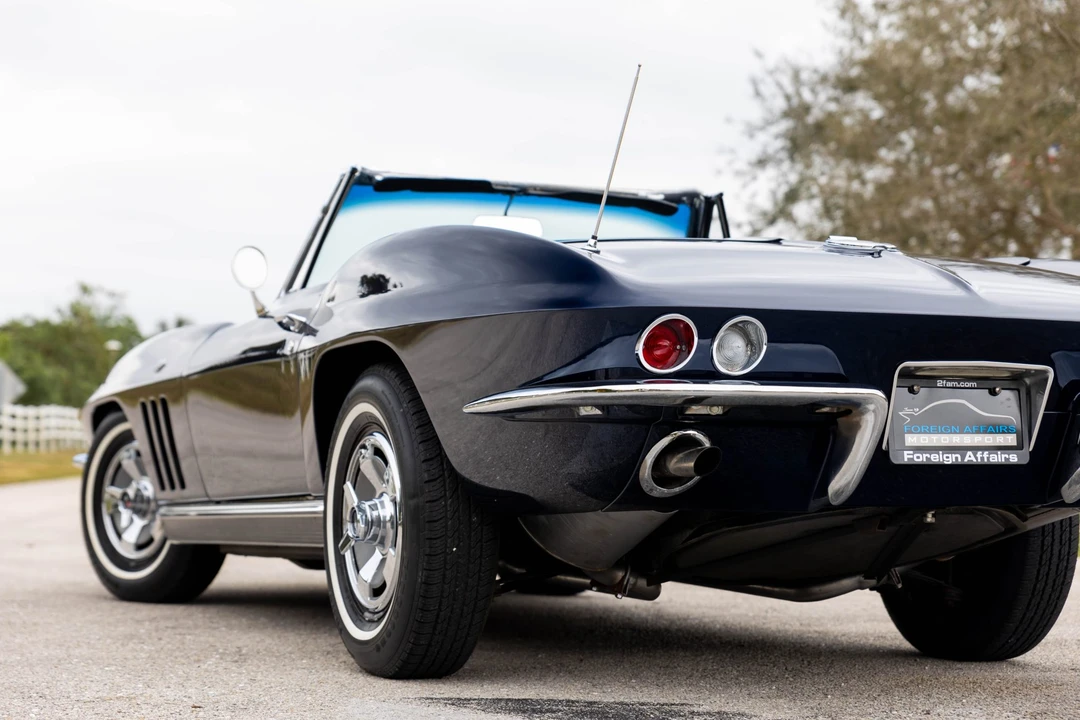 1966 Chevrolet Corvette C2 - Image 19 of 31