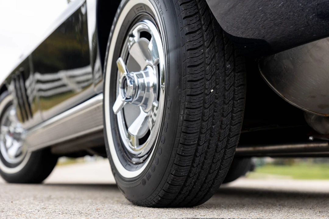 1966 Chevrolet Corvette C2 - Image 20 of 31