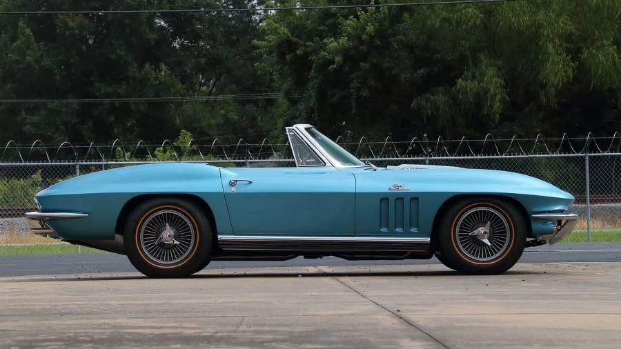 1966 Chevrolet Corvette C2 - Image 8 of 27