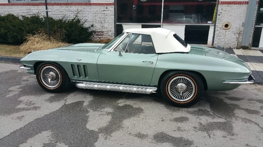 1966 Chevrolet Corvette C2 - Image 2 of 8