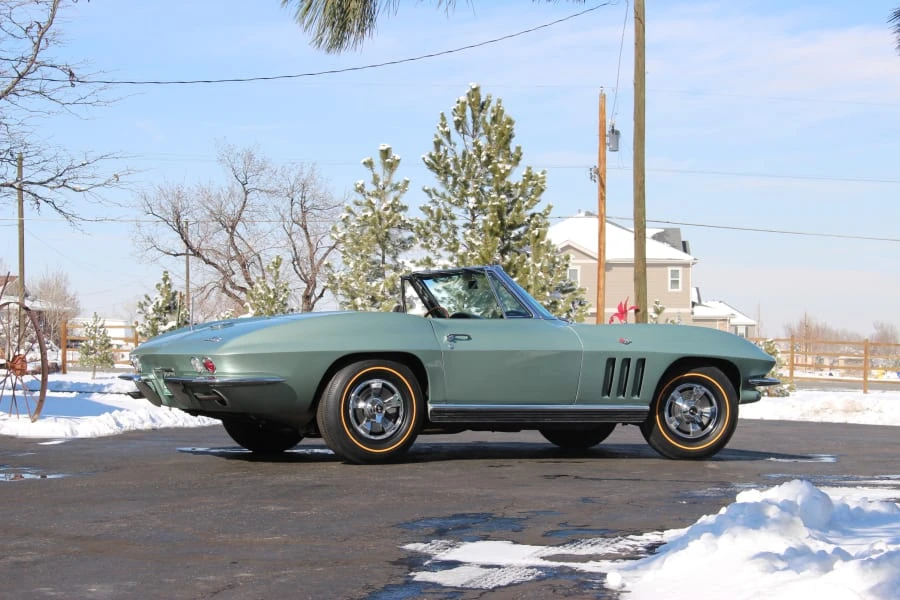 1966 Chevrolet Corvette C2 - Image 8 of 8