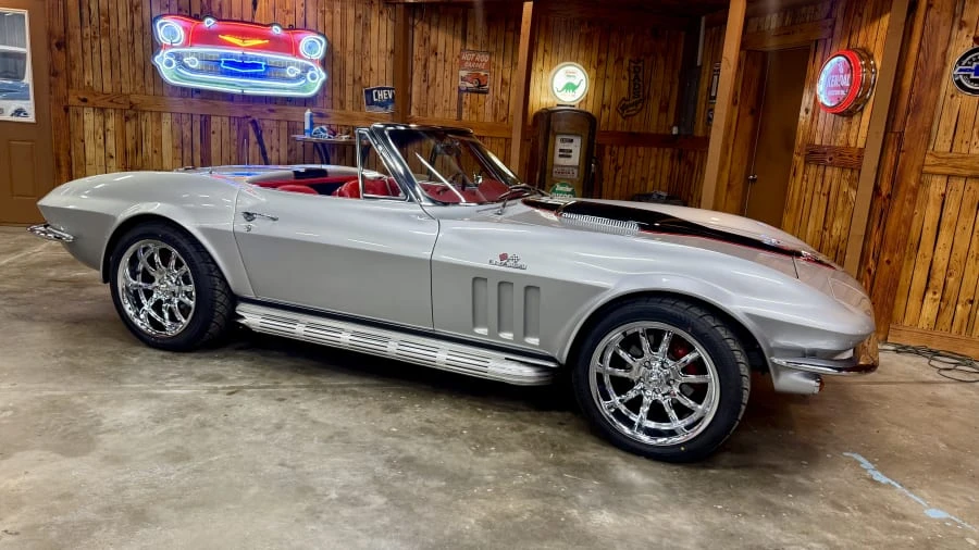 1966 Chevrolet Corvette C2 - Image 9 of 31