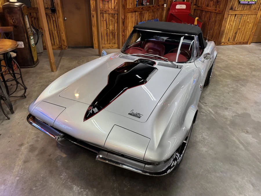 1966 Chevrolet Corvette C2 - Image 13 of 31