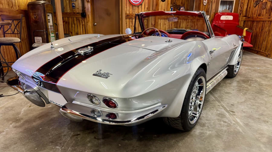 1966 Chevrolet Corvette C2 - Image 3 of 31