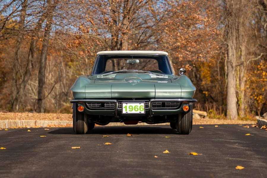 1966 Chevrolet Corvette C2 - Image 4 of 31