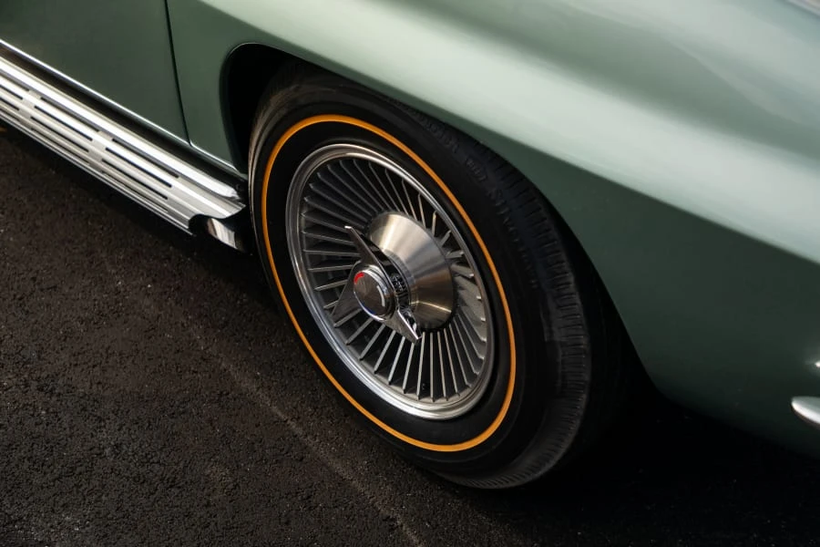 1966 Chevrolet Corvette C2 - Image 21 of 31