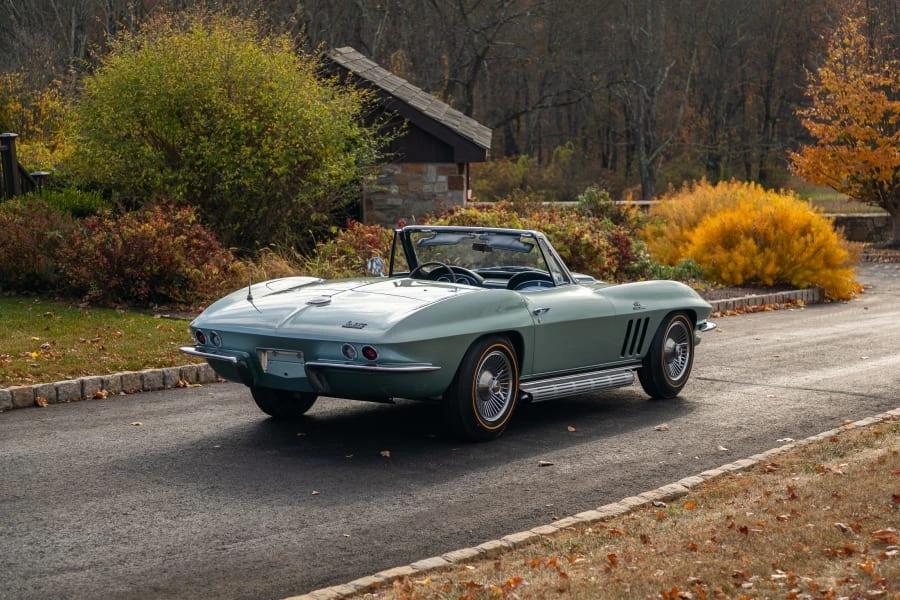 1966 Chevrolet Corvette C2 - Image 3 of 31
