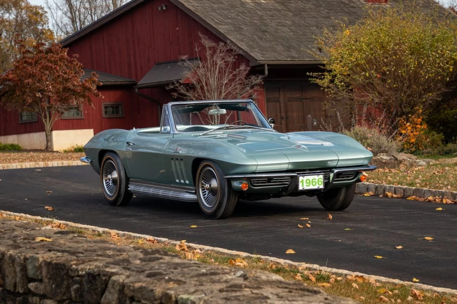 1966 Chevrolet Corvette C2 - Image 6 of 31