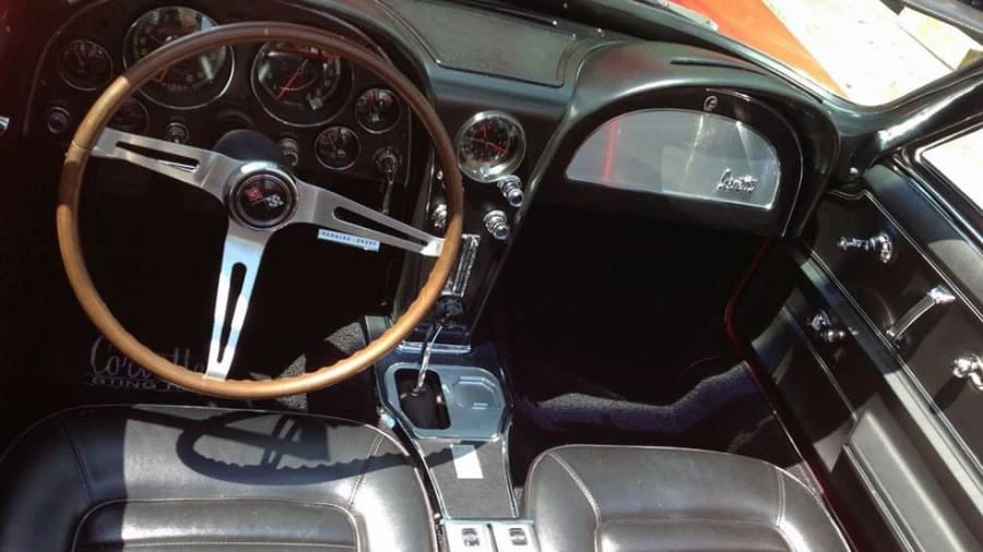 1966 Chevrolet Corvette C2 - Image 4 of 5