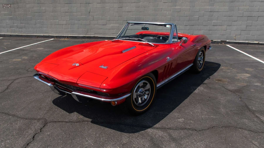 1966 Chevrolet Corvette C2 - Image 10 of 18
