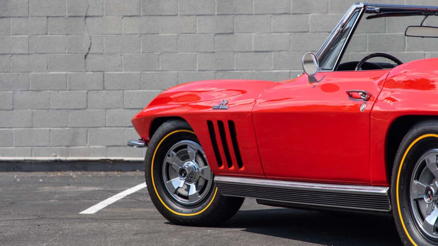 1966 Chevrolet Corvette C2 - Image 11 of 18