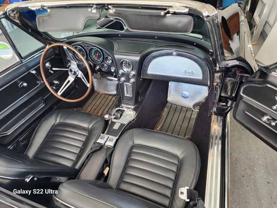 1966 Chevrolet Corvette C2 - Image 5 of 10