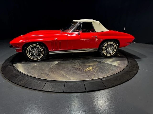 1966 Chevrolet Corvette C2 - Image 14 of 28