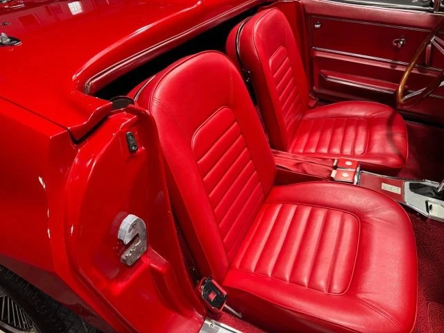 1966 Chevrolet Corvette C2 - Image 19 of 28