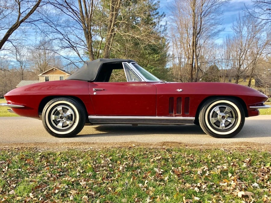1966 Chevrolet Corvette C2 - Image 2 of 12