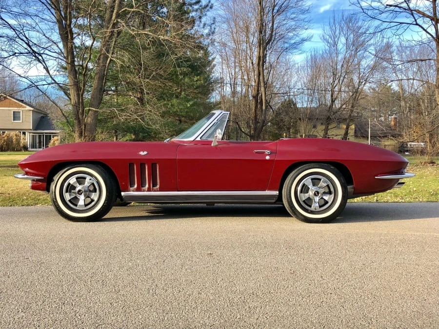 1966 Chevrolet Corvette C2 - Image 10 of 12