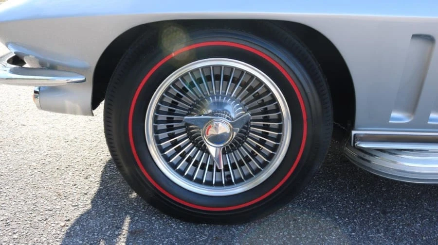1966 Chevrolet Corvette C2 - Image 11 of 12