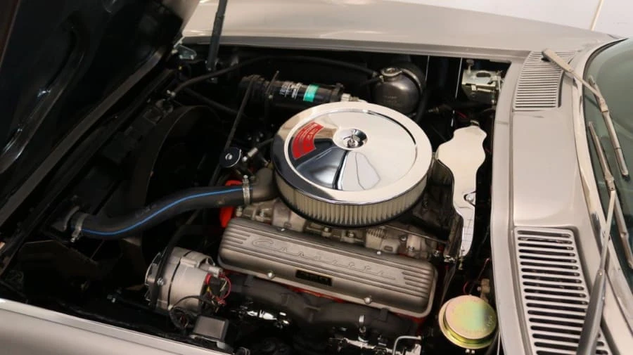 1966 Chevrolet Corvette C2 - Image 6 of 12